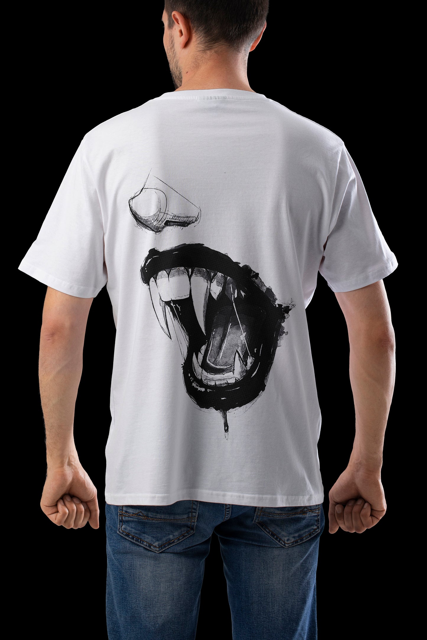 Playera Colmillos Salvajes